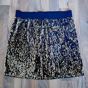 Forever 21 Gold Sequin Mini Skirt Large
